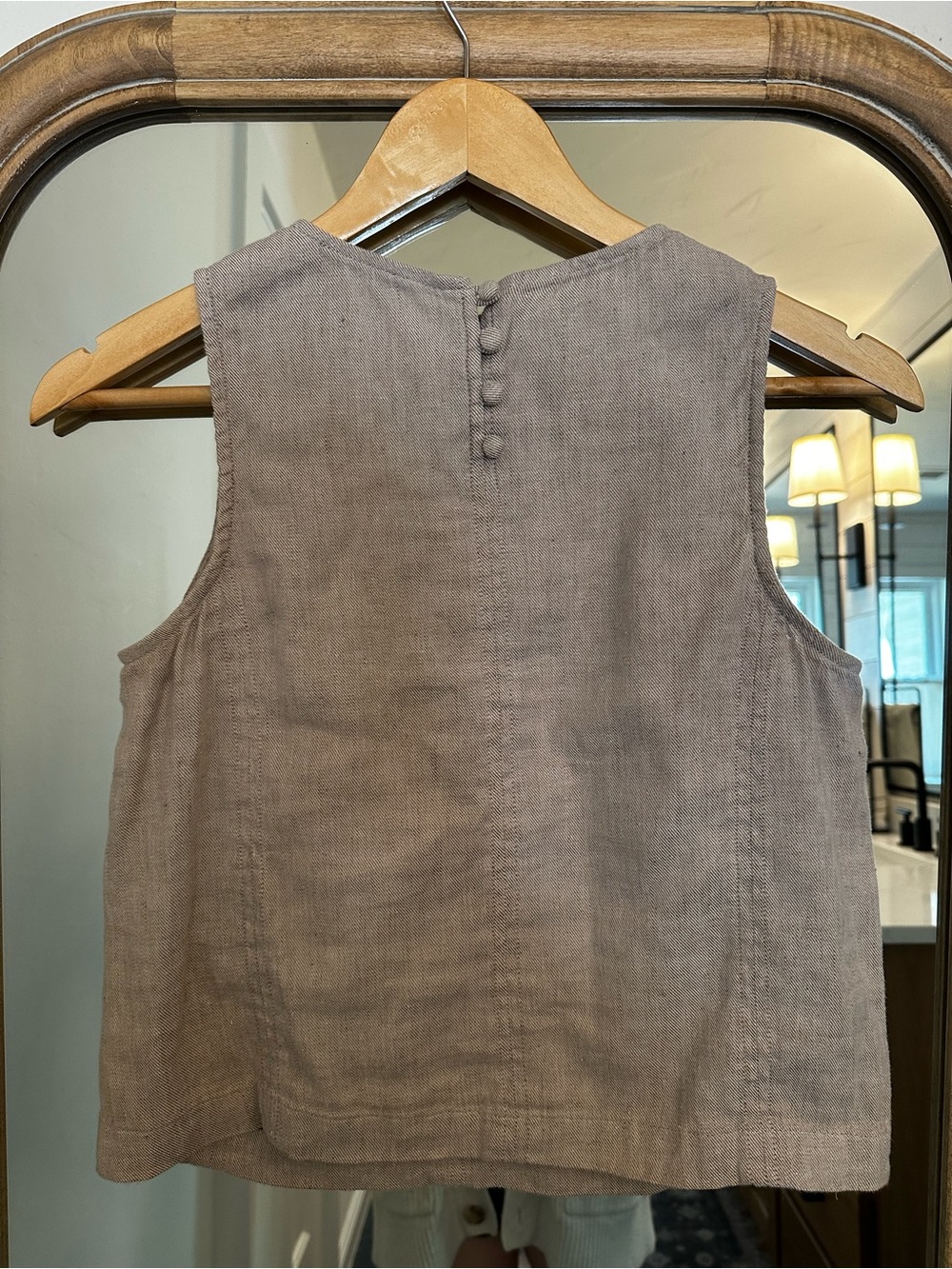 Banana Republic Light Taupe Sleeveless Linen Blend Top - Picture 6 of 8